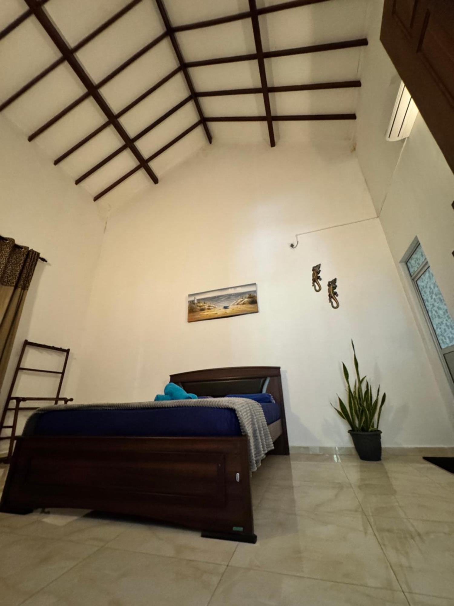 Grand Royal Villa Negombo Esterno foto