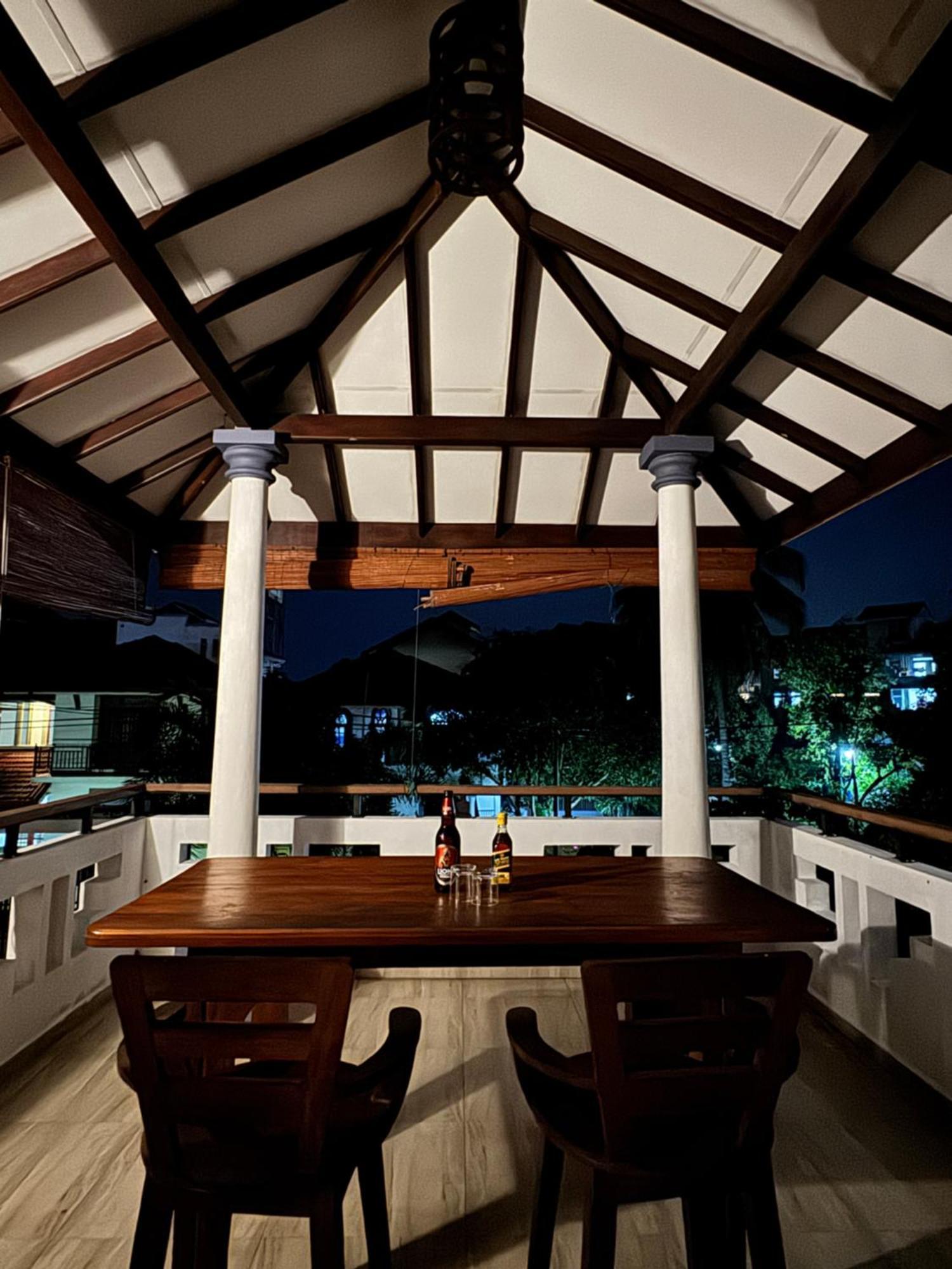 Grand Royal Villa Negombo Esterno foto